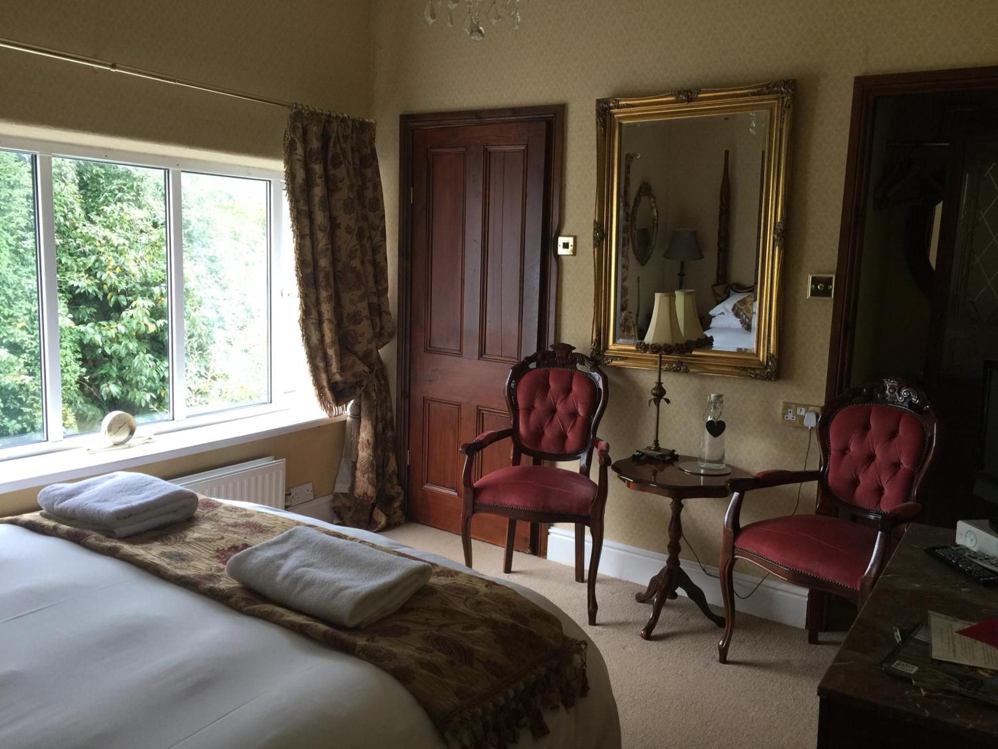 Glyn Isa Country House B&B And Self Catering Apartments Conwy Kültér fotó