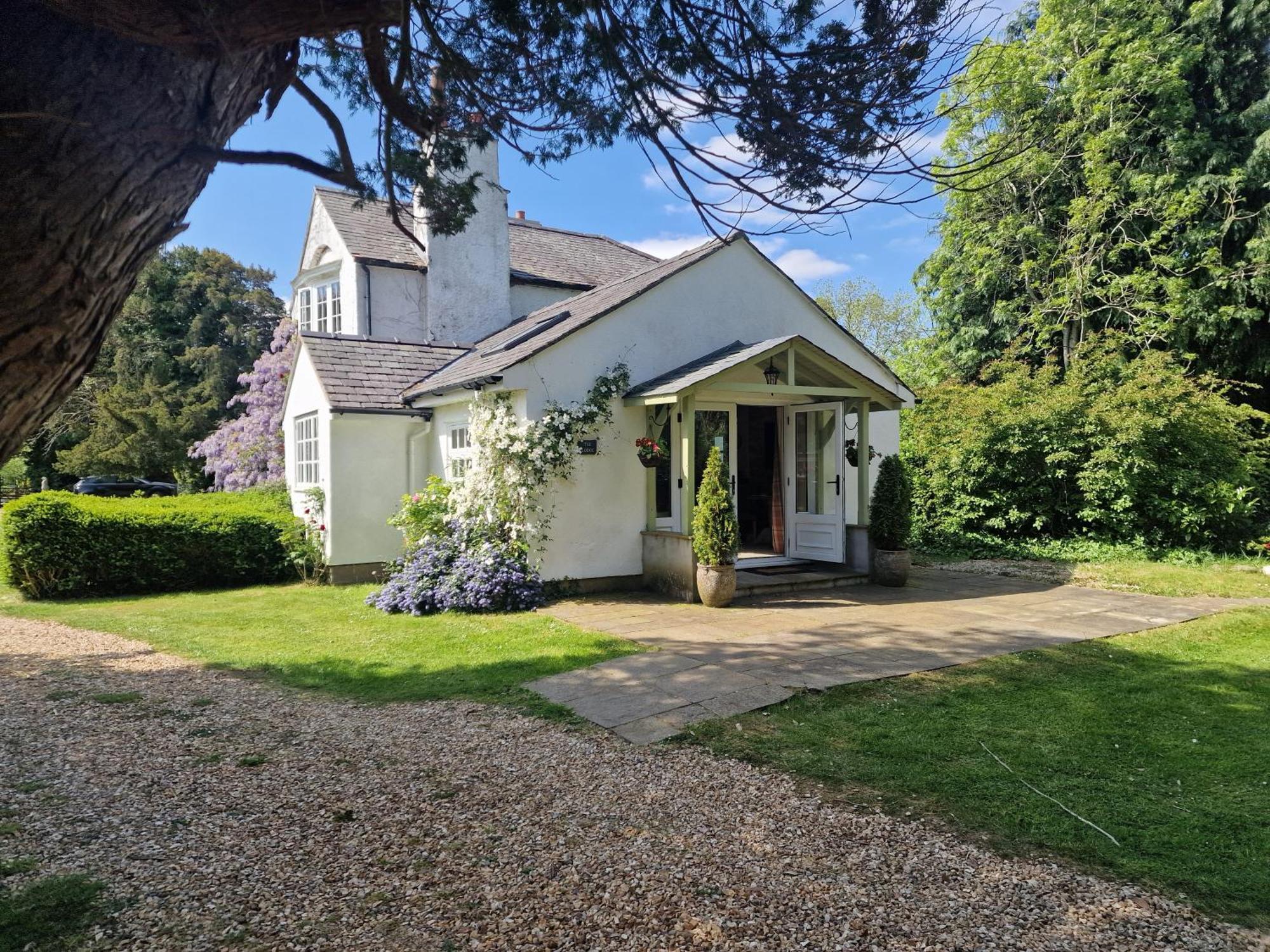 Glyn Isa Country House B&B And Self Catering Apartments Conwy Kültér fotó